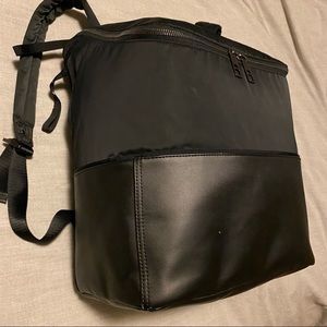 SOLD (145$) Lululemon spring fling backpack